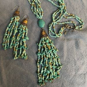 Turquoise color bead necklace set
